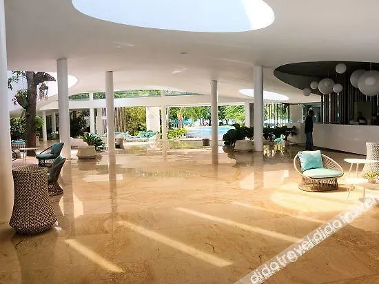 Tambuli Seaside And 4*