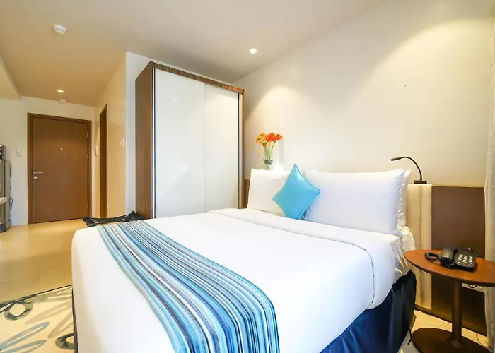 Tambuli Seaside And 4*